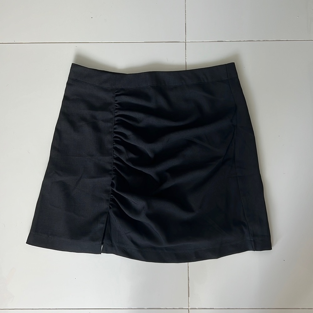 Mini black tight fitting skirt from SHEIN